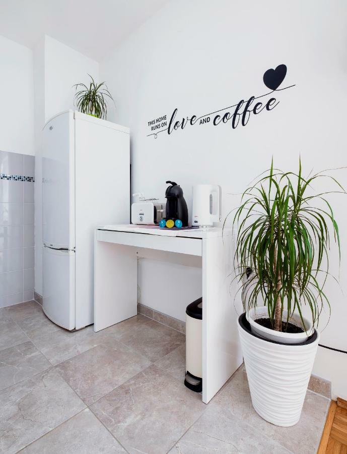 Apartment Dora Σπλιτ Εξωτερικό φωτογραφία